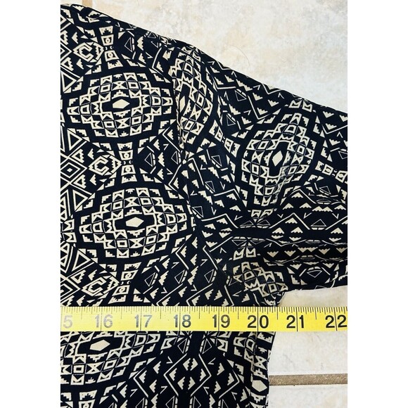Anthropologie Tolani Women Size S Silk Geometric Tunic Blouse Boho Patchwork - Picture 6 of 10